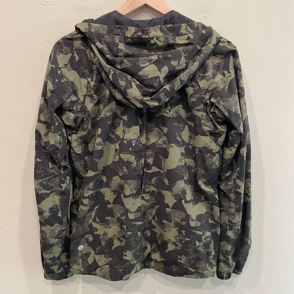Lululemon Rise & Shine Jacket II - Size: 6 - Picture 4 of 16